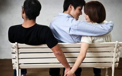 Con thầy vợ bạn gái cơ quan là gì? Vì sao không nên yêu vợ bạn?
